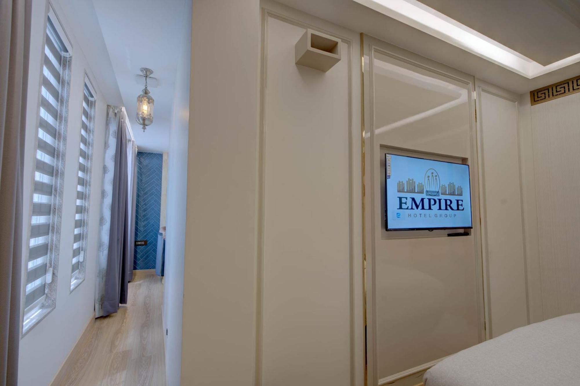 Empire Platinum Suites Neu-Delhi Exterior foto